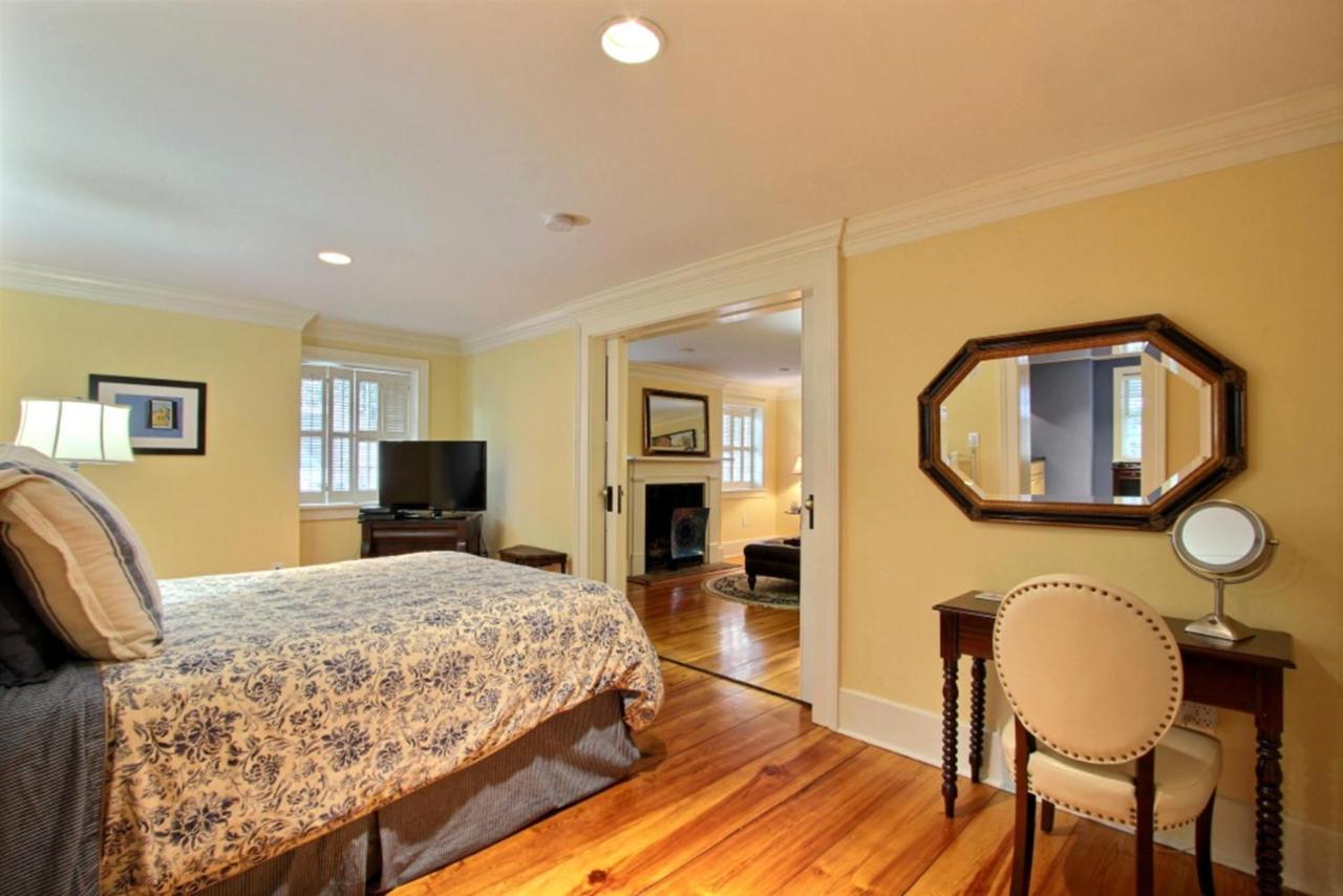 Bird Baldwin Magnolia Suite ซาวานนาห์ ภายนอก รูปภาพ