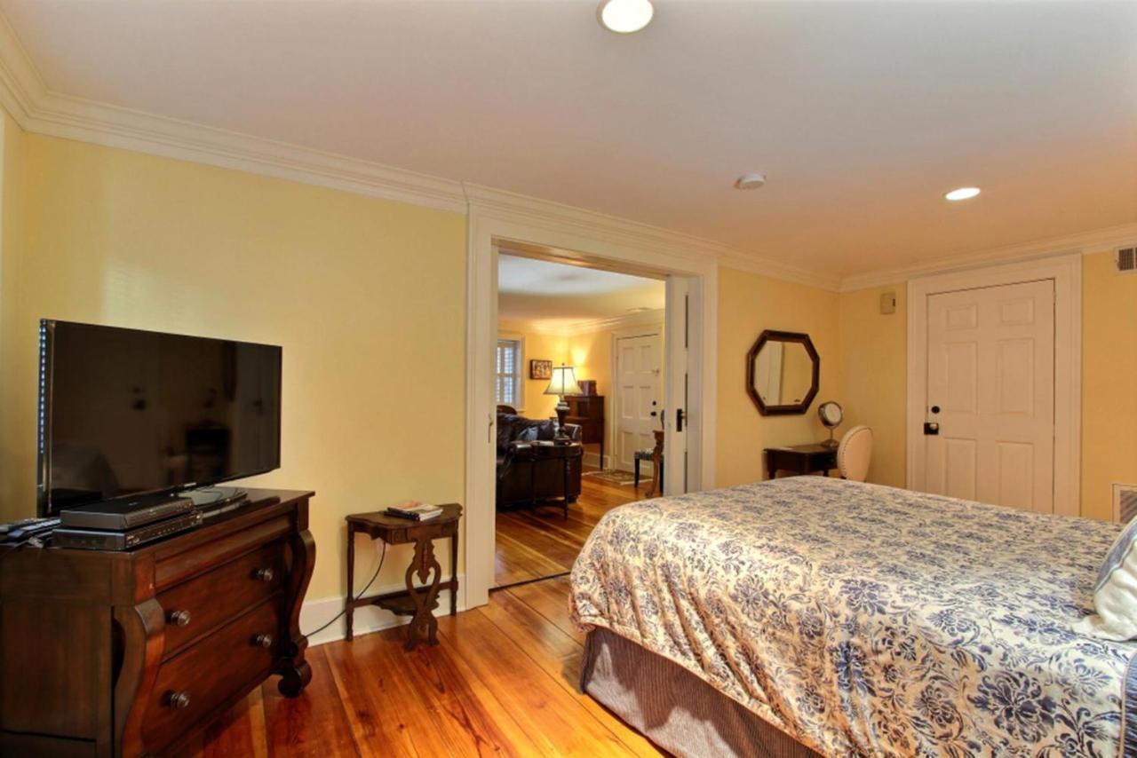 Bird Baldwin Magnolia Suite ซาวานนาห์ ภายนอก รูปภาพ